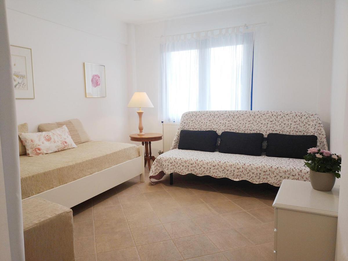 Olive Bay Hilltop Apartments Amoliani Exterior foto